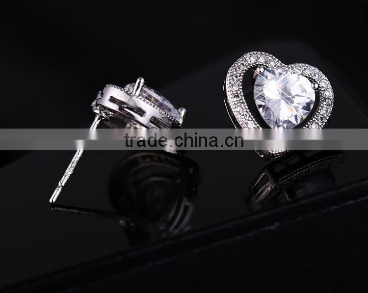 Wholesale Stock Small Order Fashion Women Heart-shaped Zircon Earrings