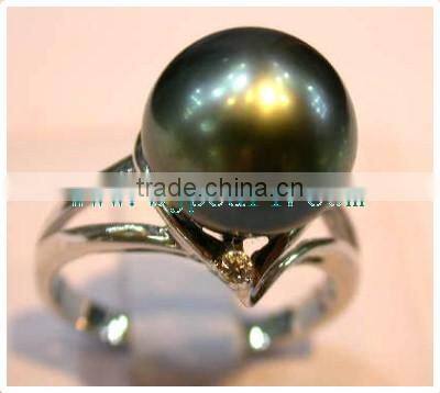 green seawater pearl ring