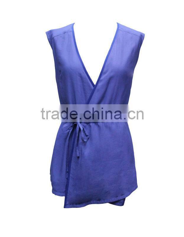 2014 newly and superior quality fashion deep v neck sleeveless sexy down blouse