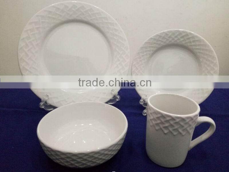 2016 new 16pcs embossed stoneware dinnerware set with low price