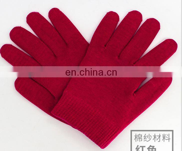 Touch Screen Moisturizing Gel Gloves Gel Spa Beauty Glove With Oils and Vitamins For Repairing and Softening Dry Skins