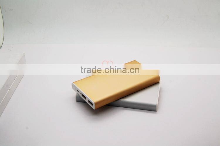 Manufactory power bank W008 aluminium alloy High quality polymer 5000mah power bank portable external battery charger for samsu