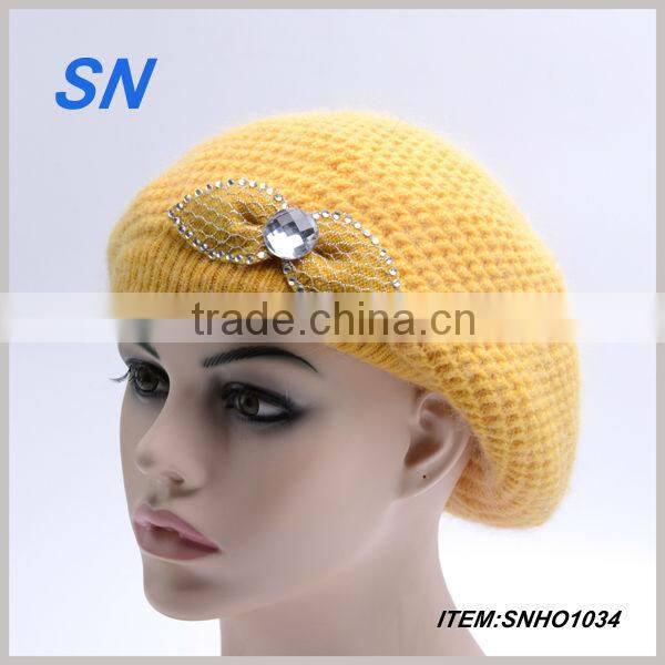 wholesale pom pom winter knitted beanie hat scarf set