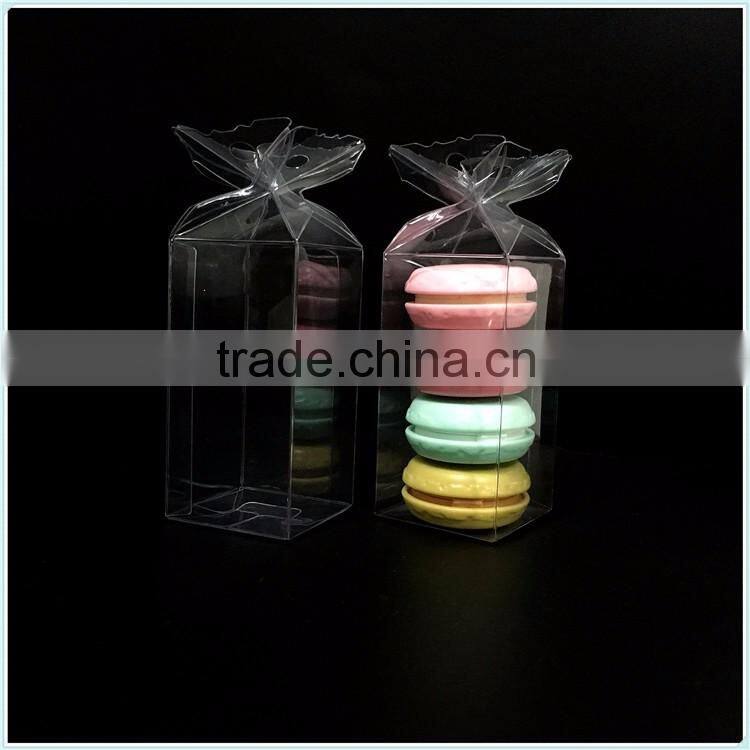 Plastic clamshell packaging