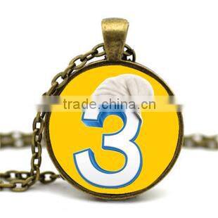 Popular Ying-Yang dragon and tiger fighting DIY glass dome necklace photo glass jewelry handmade jewelry Comic DIY Jewelry