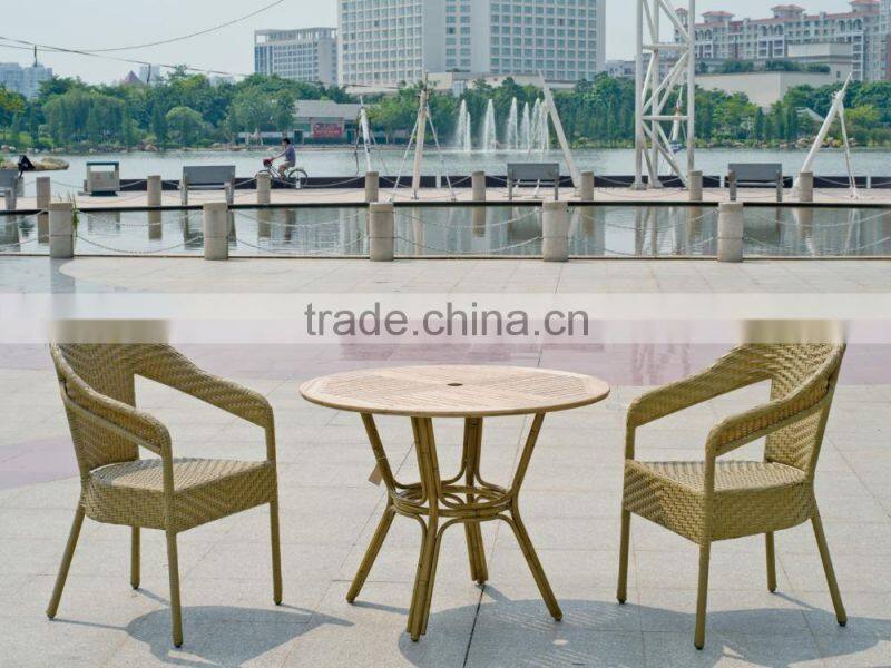 4 Hotel furniture set high back wicker chair and wooden table for sale YPS017