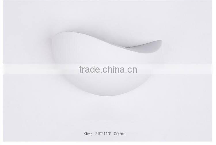 5W Painted White Indoor Wall Light Small 220V Cheap Iron Wall Lamps