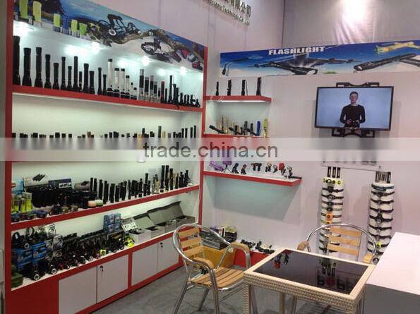 1196 Function 4 In 1-Alarm/Window Breaker 10W XML T6 aluminum material led flashlight