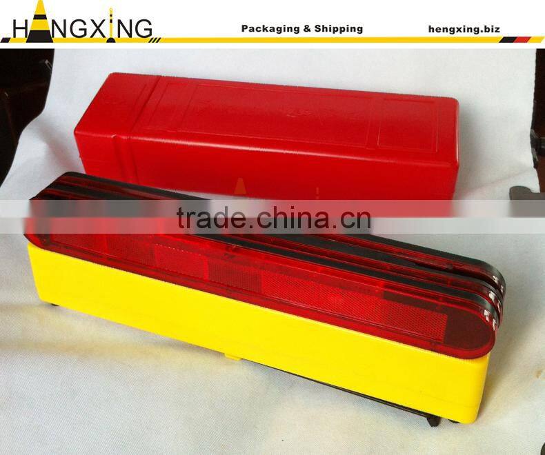 WT05 flashing light warning triangle