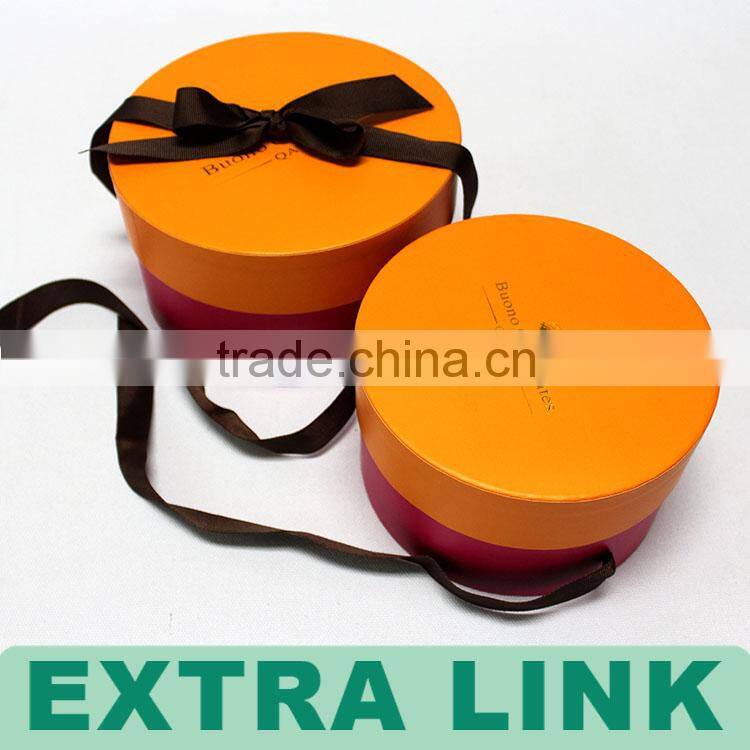 Custom antique Contrasting red orange color ribbon closure cardboard round hat box