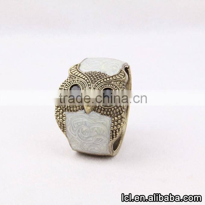 Hot sale vogue jewellers bangles, owl bracelet and bangles