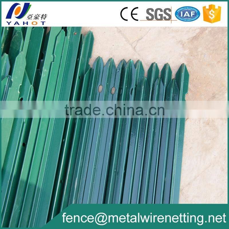 American Shape T Fence Post