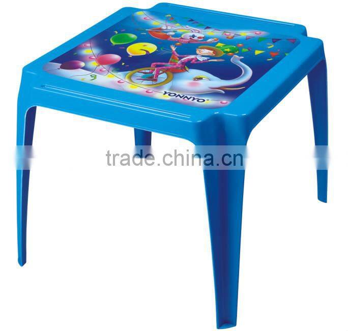 plastic kids chair