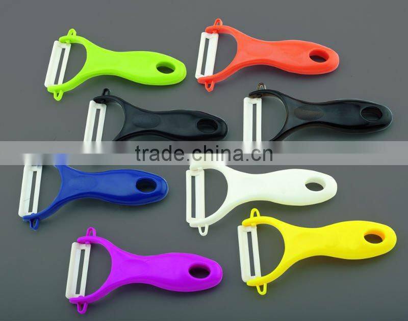 0.1-05usd/pcs plastic potato peelers