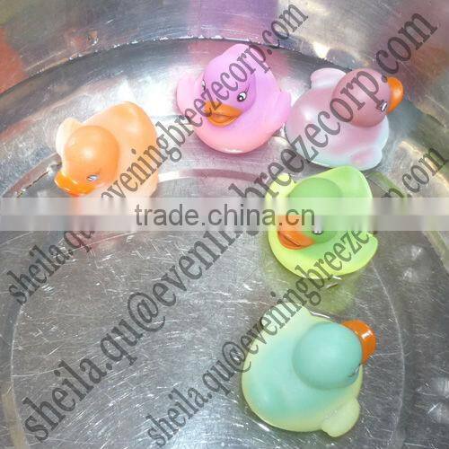 noctilucent luminous glow in dark rubber duck , luminous bath duck toy