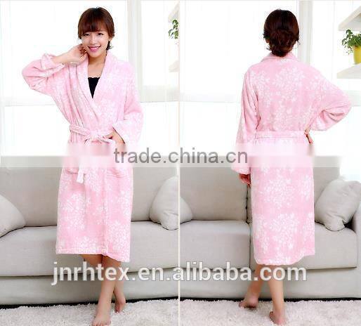 Stylish bamboo bathrobe and custom fleece bathrobe with nice frozen bathrobe