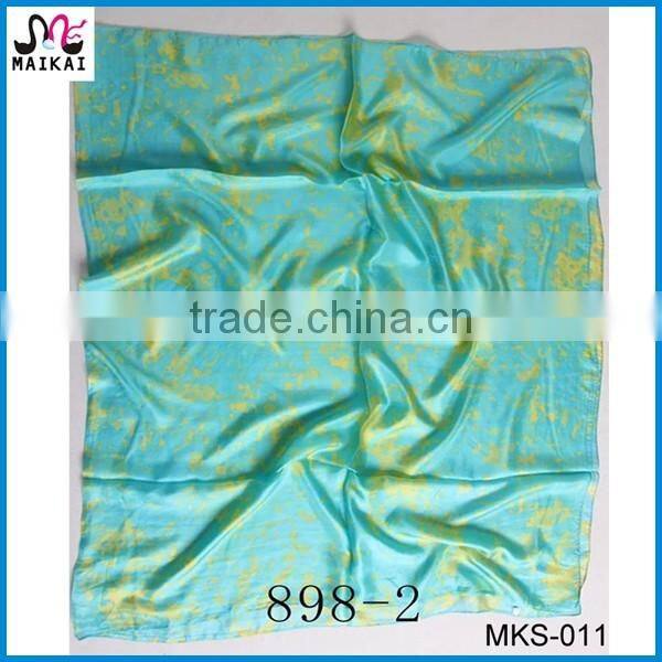 Factory price 2016 new design 100 silk head scarf