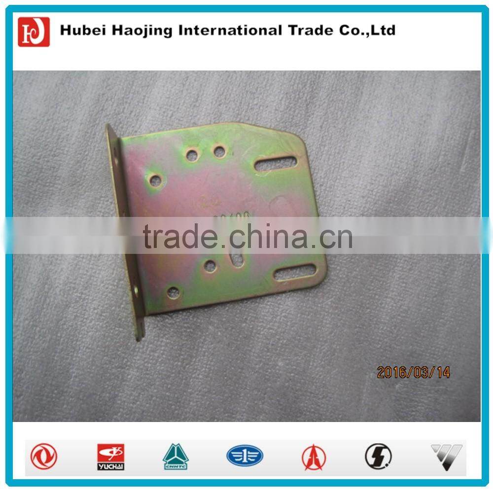 Dongfeng diesel truck body parts right bracket 7920012-C0400