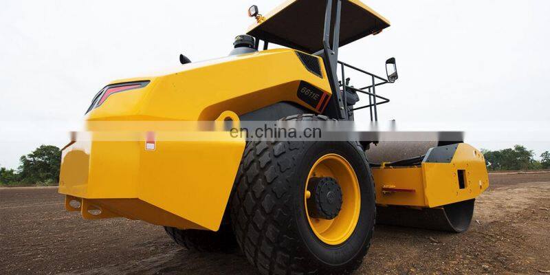 Small single drum road roller 11 ton operating weight CLG6611E with Cu-mmins engine