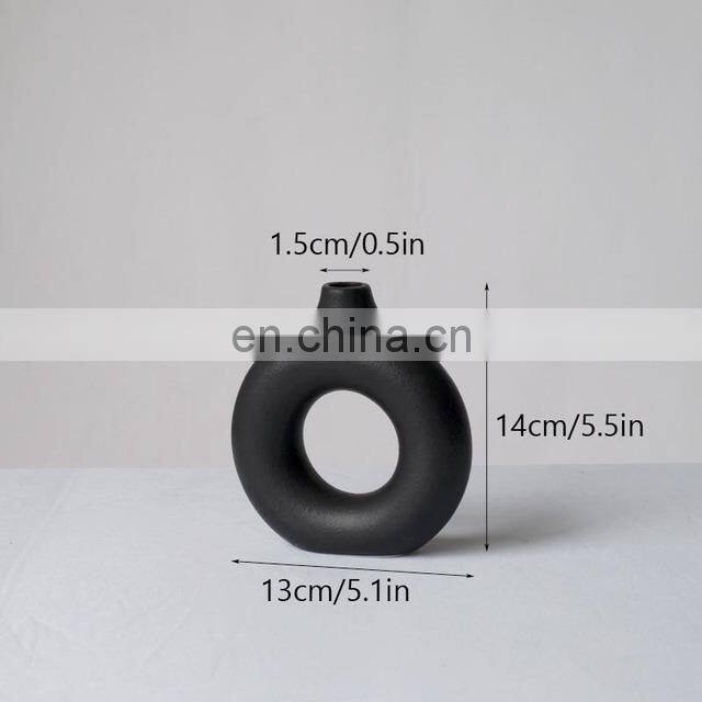 Black Circular Hollow Ceramic Vase Donuts Nordic Flower Pot Home Decoration Accessories Office Living Room Interior Decor