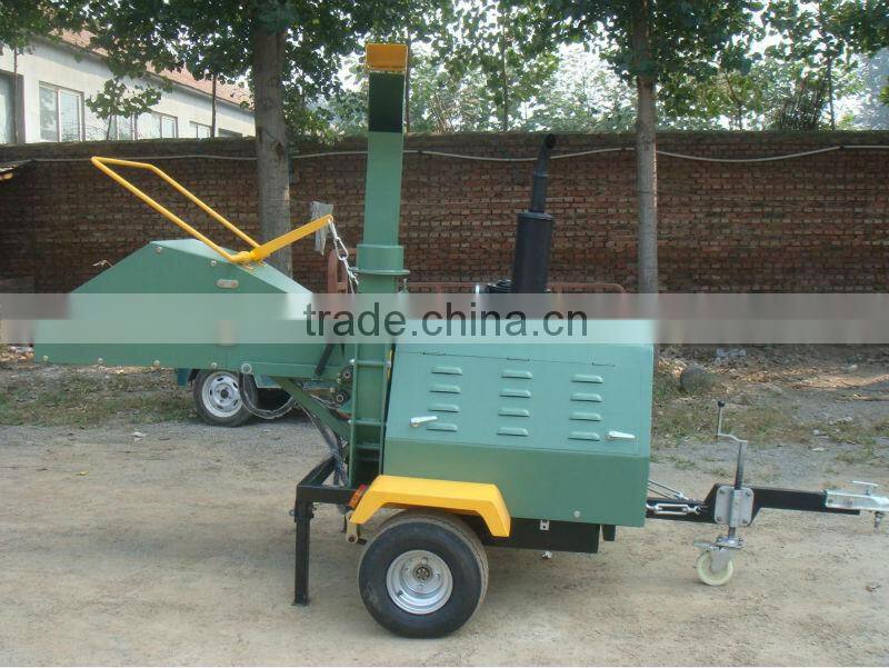 Shredder with engine power self