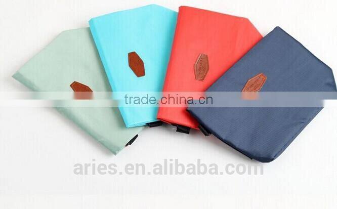 Clearance -- Thermal Cooler portable lunch box picnic bag Pouch