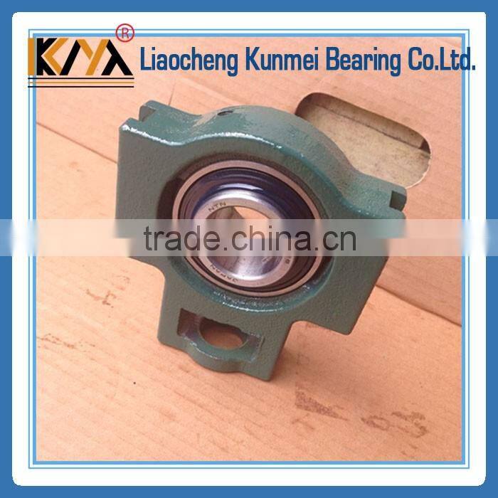 Spherical insert ball bearing UCT205