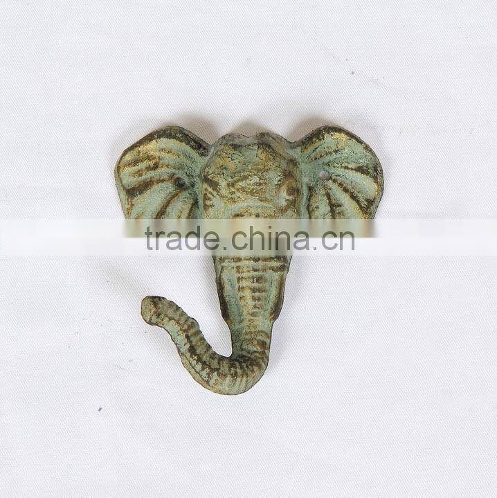 Shabby chic ornament elephant metal hooks