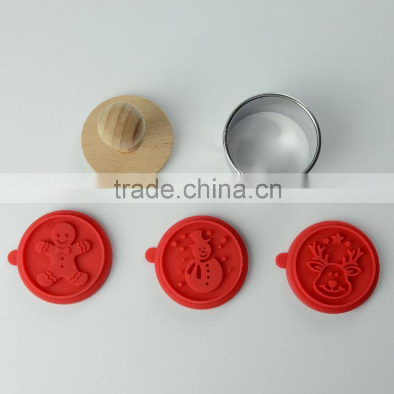 Christmas shaped silicone cookie stamp with wooden handle set