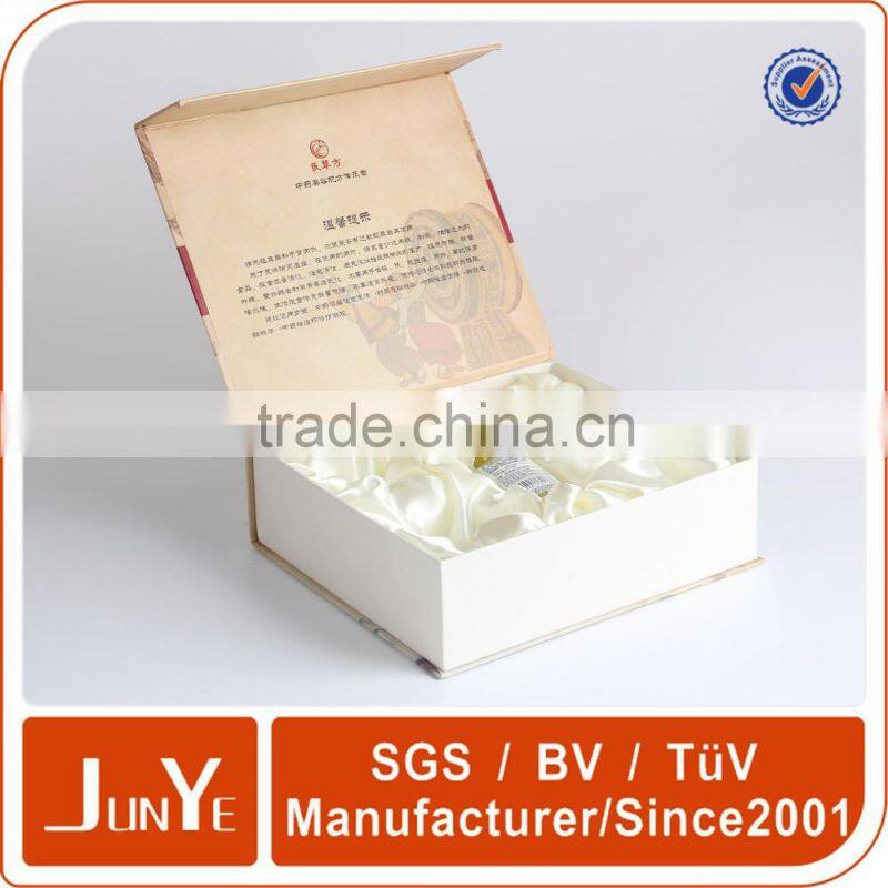 Light and practical square paper satin jewelry box