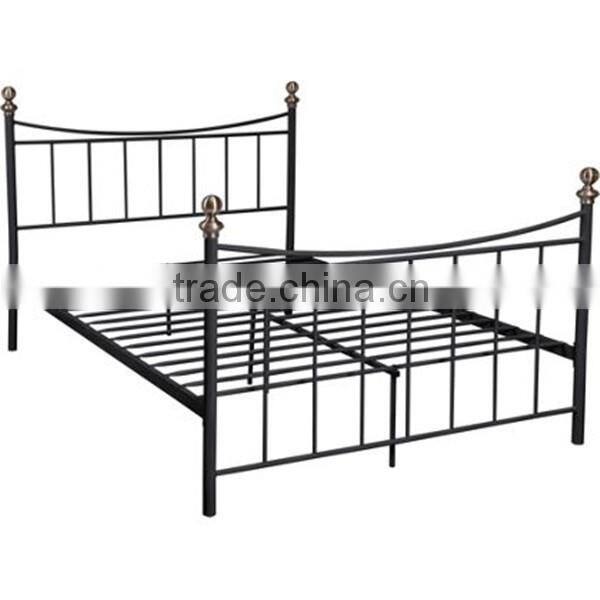 bedroom furniture-wrought iron king size bed