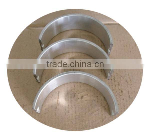 Tractor engine connecting rod bearing shell