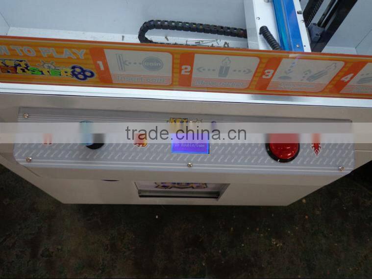 2016 new popular coin operated gift game cheap Top grade key master game machine/coin operated key master gift game mach