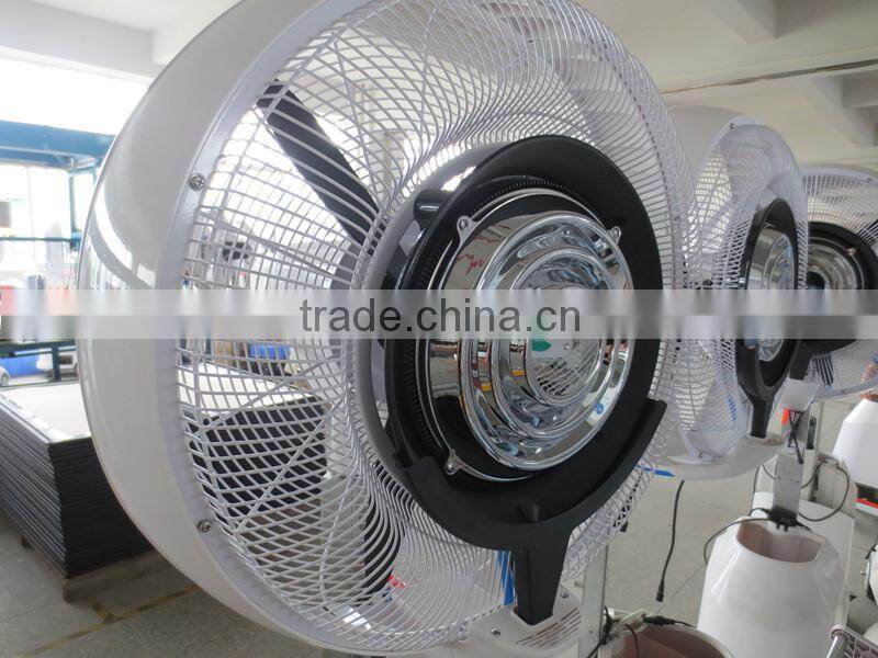 Energy Saving Large Air Flow 310w 50Hz 220v 24 inch Water Mist Stand Fan Cooling Fan