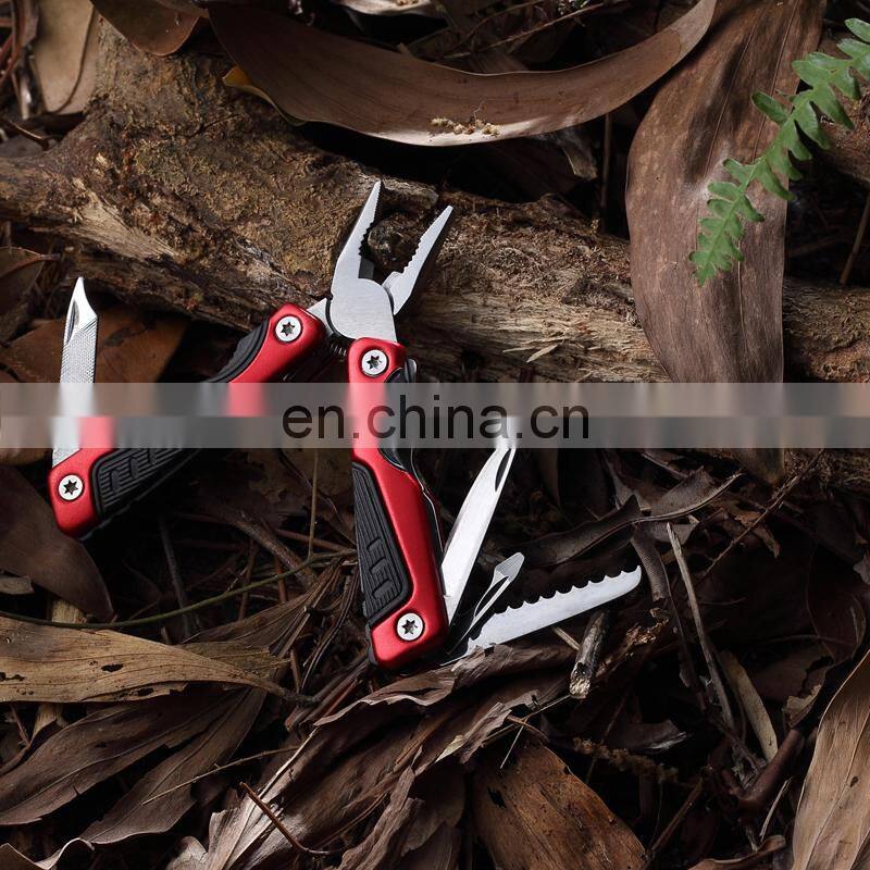 Wilderness Survival Multifunctional Pliers 13 in 1 Multifunctional Stainless Steel Tool Pliers Outdoor Folding Pliers