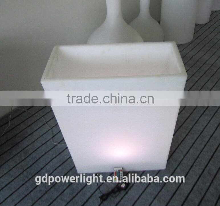 New PE plastic Flowerpot with LED light YXF-6070