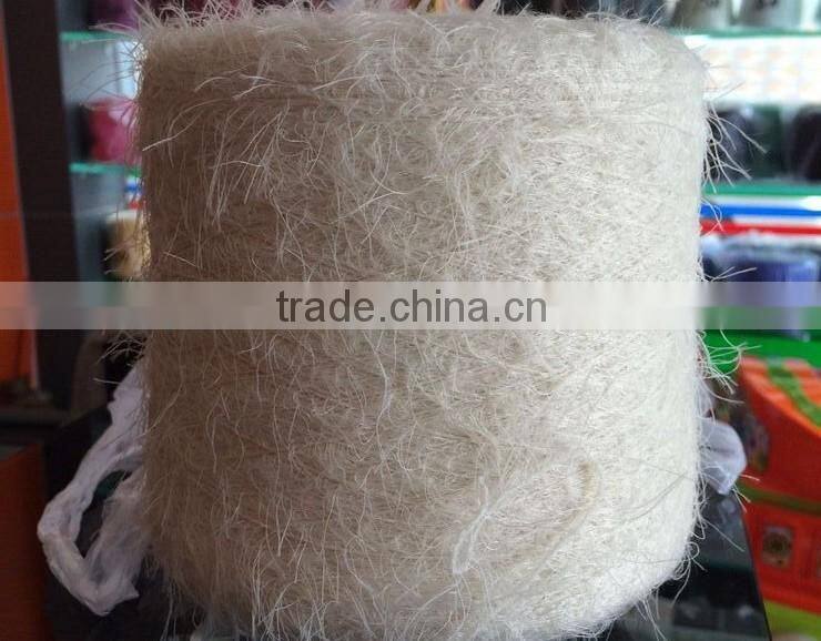 Dyed 100%Polyester Feather Knitting crochet yarn for hand knitting scarf