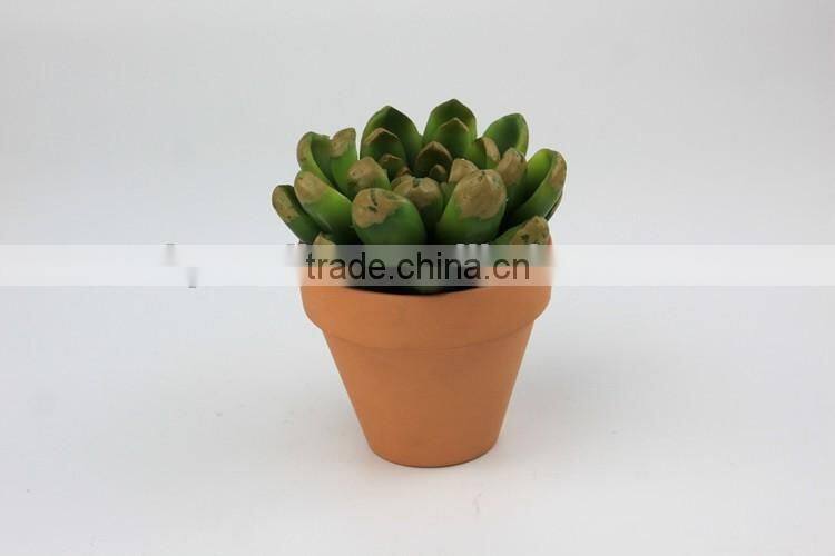 Lovely animal shaped engraved gift candle for decoration