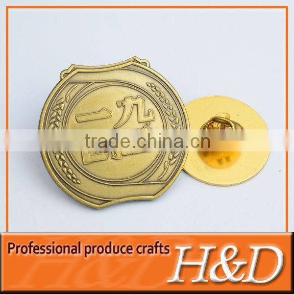 custom button badge with butterfly clutch