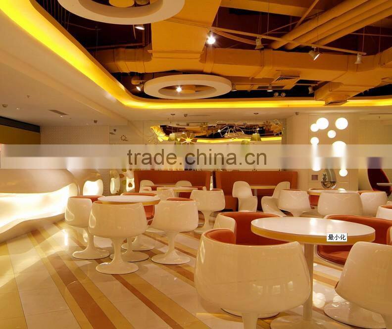 Ludwig Mies Van Der Rohe style leather barcelona daybed replica