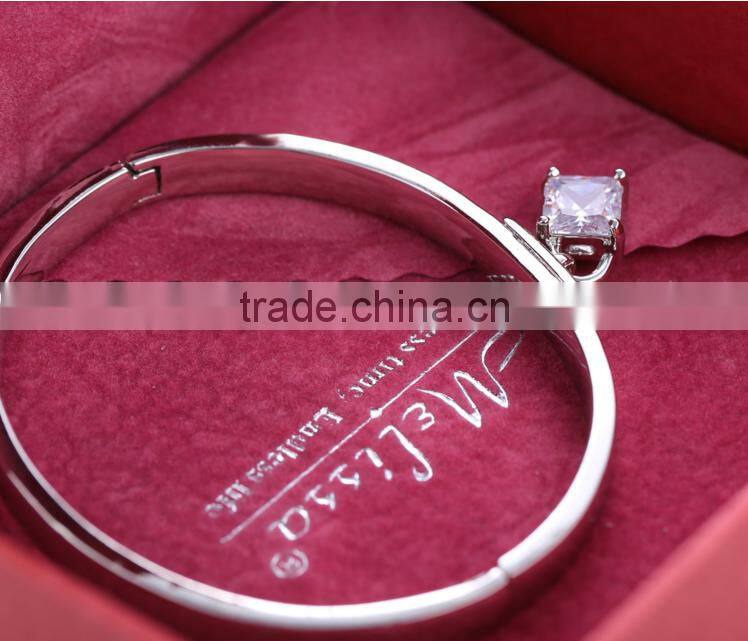 Wholesale Stock Small Order Fashion Women Brief Pendant Bracelets