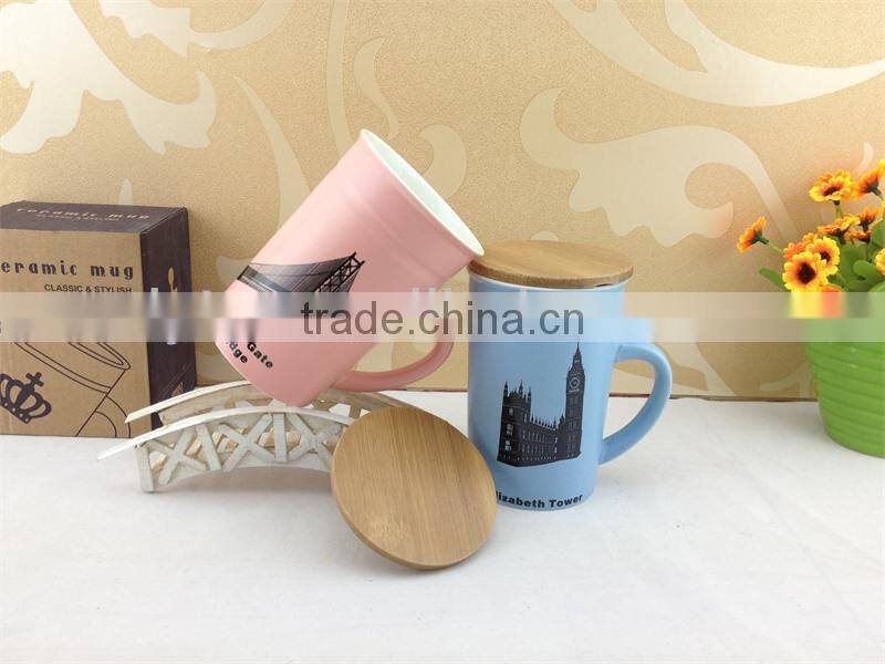color glazed ceramic souvenir mug with bamboowood lid