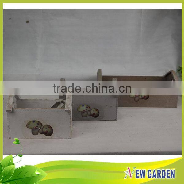 Modern Outdoor White Wood Planter,House Shape Flower Pot