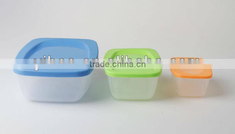 PP Modern Design Food Grade Plastic Food Set