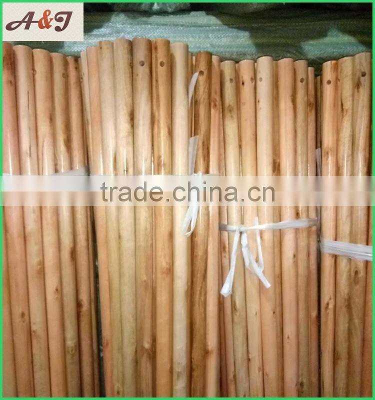 High quality Quality Varnish Wooden Broom Handles
