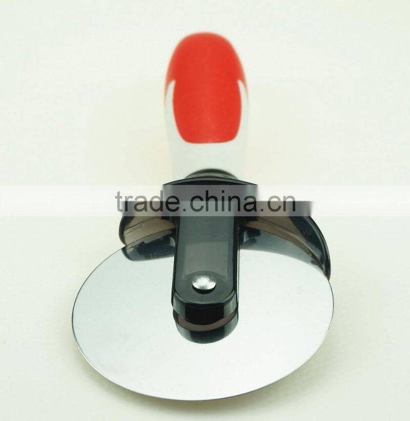 31014 New Penguin Handle Kitchen gadget Pizza Cutter