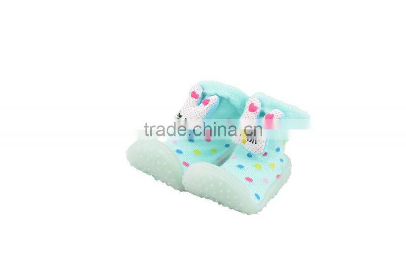 Factory wholesale funny skidders thick rubber sole cheap baby shoes