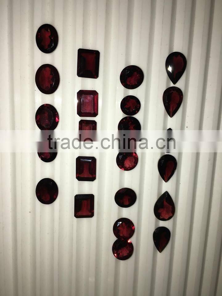 Red Garnet Brilliant Cut Gemstones