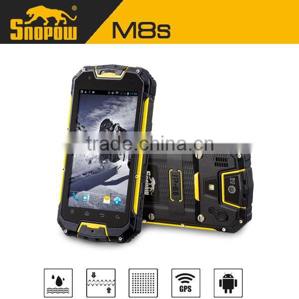 snopow M8 IP68 waterproof quad core walkie talkie 5km android 4.4 NFC wireless charger 4.5 inches rugged waterproof cell phone