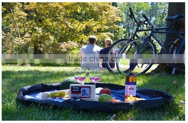 Fast pack up fabric toy storage bag